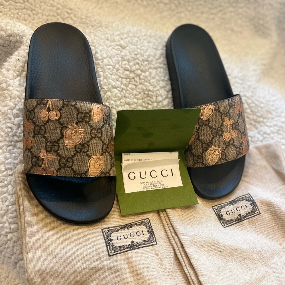 Brand New Authentic Gucci Slides!!!!!
